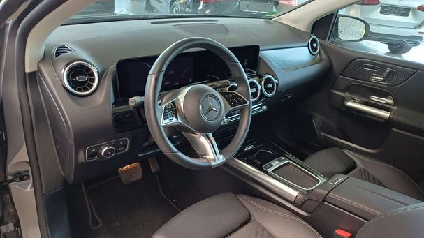 Mercedes-Benz B 180 100 kW image number 12