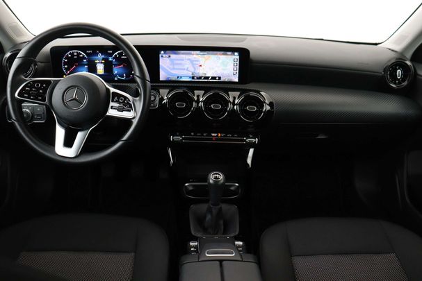 Mercedes-Benz A 180 101 kW image number 9