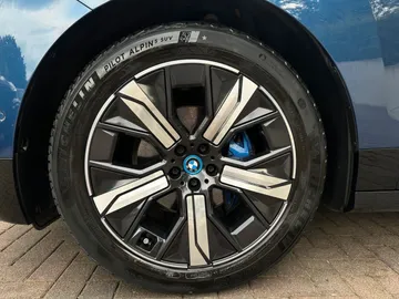 Car image 47