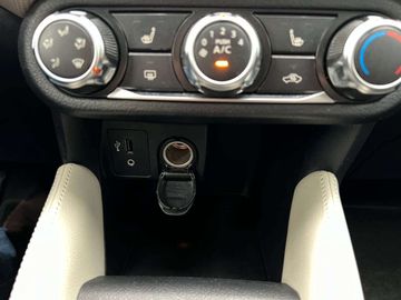 Car image 39