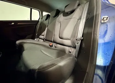 Car image 46
