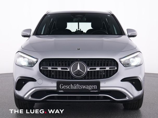 Mercedes-Benz GLA 180 100 kW image number 15