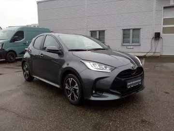 Car image 2