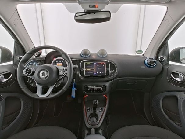 Smart ForTwo cabrio EQ 60 kW image number 7