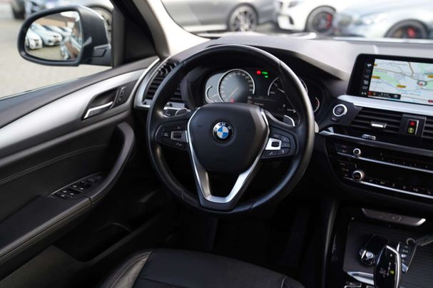 BMW X4 xDrive20i 135 kW image number 21