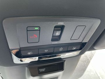 Car image 33