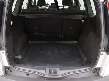 Car image 36