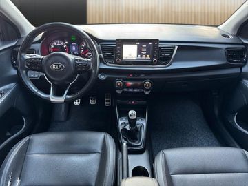 Car image 11