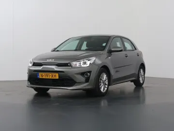 Car image 34