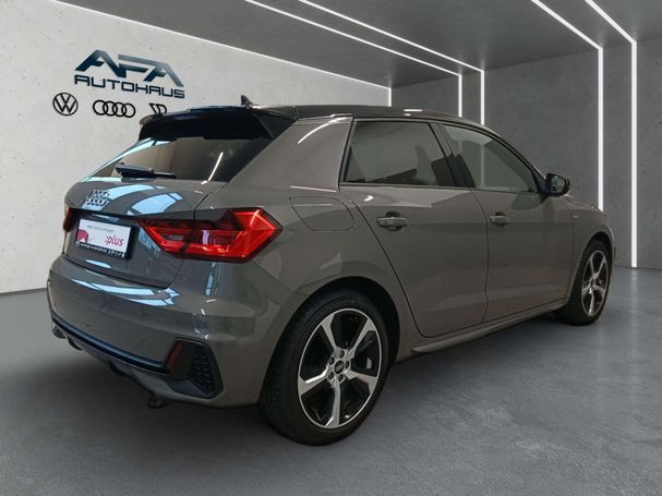 Audi A1 1.0 TFSI S-line Sportback 70 kW image number 3