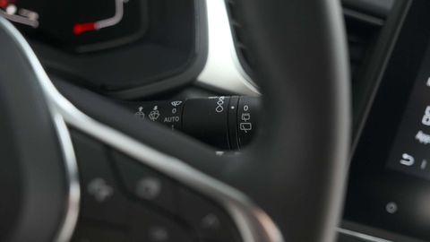 Car image 36