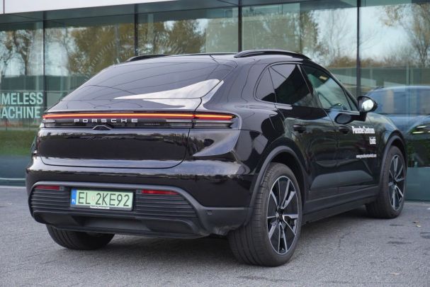 Porsche Macan 300 kW image number 4