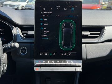Car image 26
