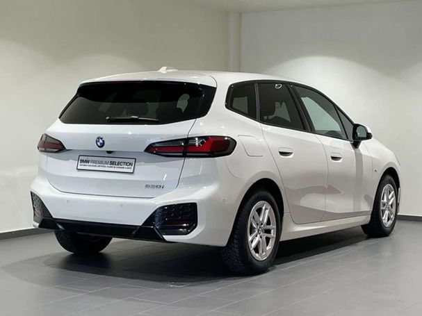 BMW 220i Active Tourer 115 kW image number 3