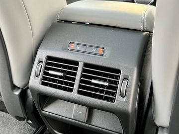 Car image 45