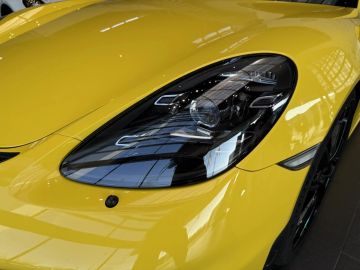 Car image 41