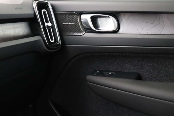 Volvo C40 Ultimate 170 kW image number 24