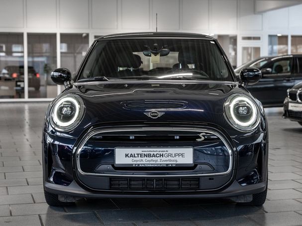 Mini Cooper SE Mini Yours Trim 135 kW image number 6