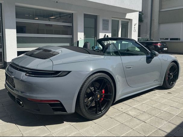 Porsche 992 GTS Cabrio 353 kW image number 3