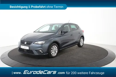 Car image 3