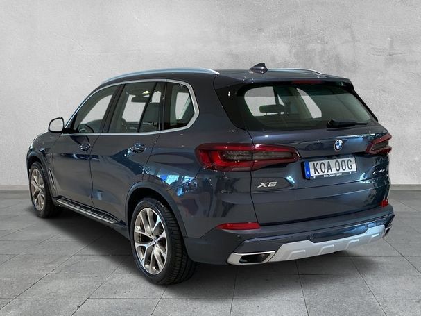 BMW X5 45e xDrive 294 kW image number 12