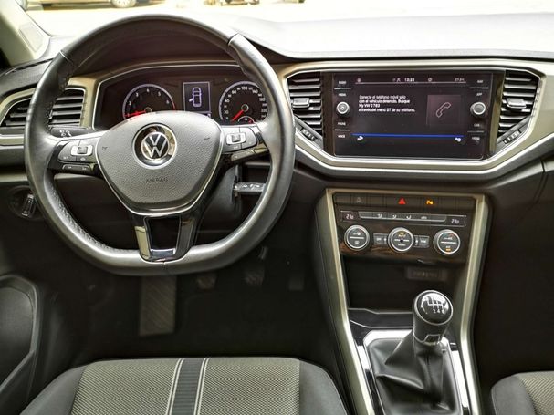 Volkswagen T-Roc 1.0 TSI T-Roc 81 kW image number 17