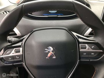 Car image 36