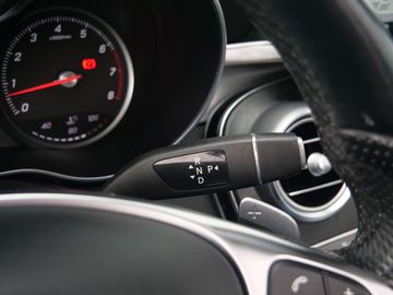 Car image 37