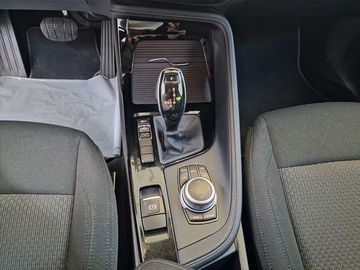 Car image 38