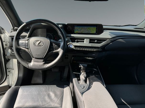 Lexus UX 250h Luxury Line E-FOUR 135 kW image number 11