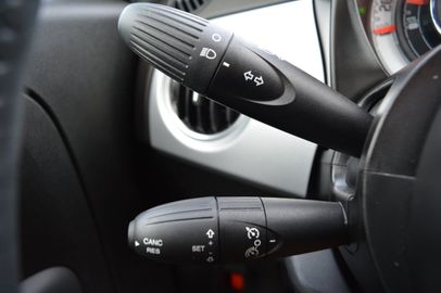 Car image 33