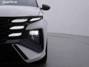 Car image 37