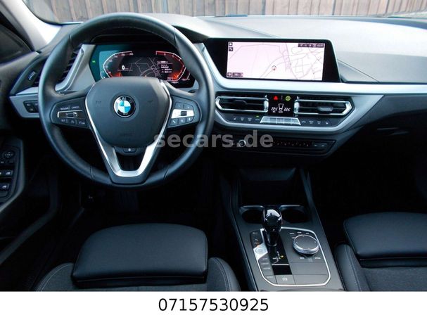 BMW 120i 131 kW image number 10