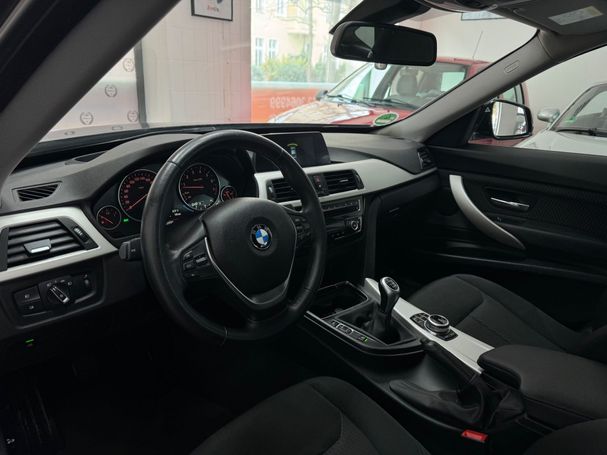 BMW 320i Gran Turismo 135 kW image number 6