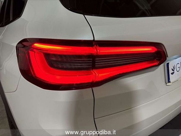 BMW X5 xDrive30d xLine 195 kW image number 34