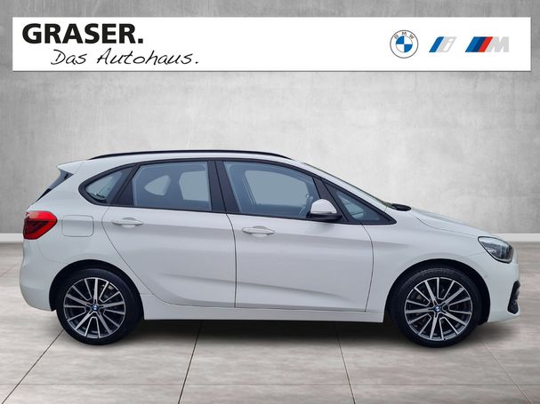 BMW 220i Active Tourer Advantage 141 kW image number 6