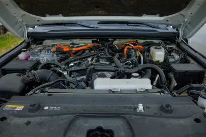 Car image 30