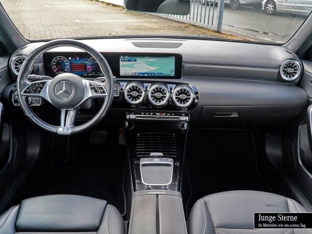 Mercedes-Benz A 180 100 kW image number 8