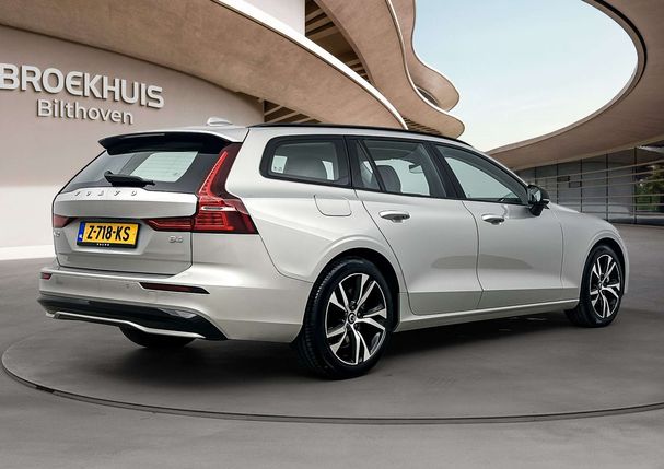 Volvo V60 B4 Plus 145 kW image number 3