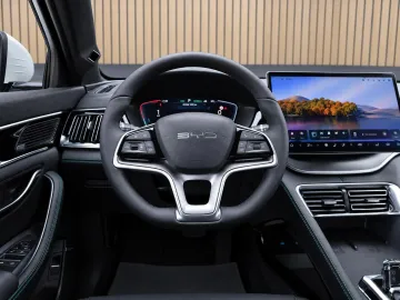 Car image 27