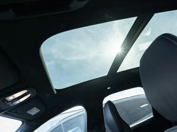 Car image 46