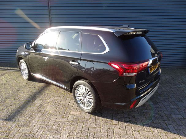 Mitsubishi Outlander 2.4 165 kW image number 14