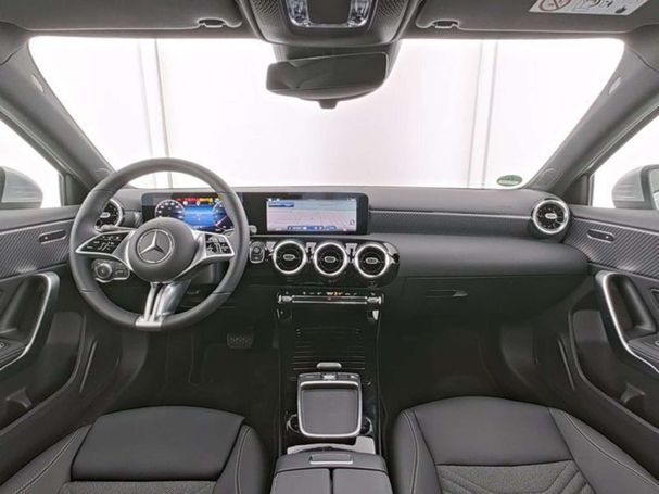 Mercedes-Benz A 180 100 kW image number 6