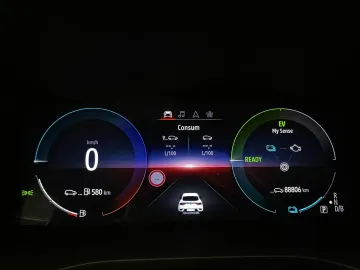 Car image 35