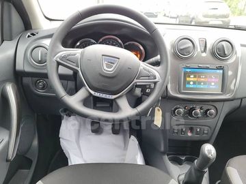 Car image 24