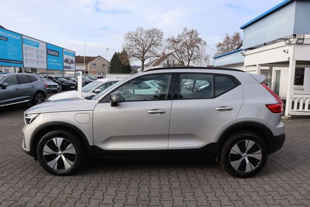 Volvo XC40 Recharge T4 Plus Dark DKG 155 kW image number 10