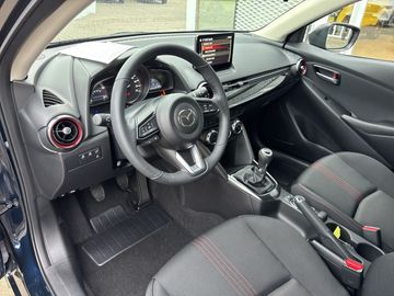 Car image 11