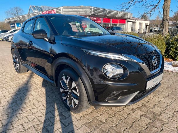 Nissan Juke 1.0 DIG-T 114 Acenta 84 kW image number 2