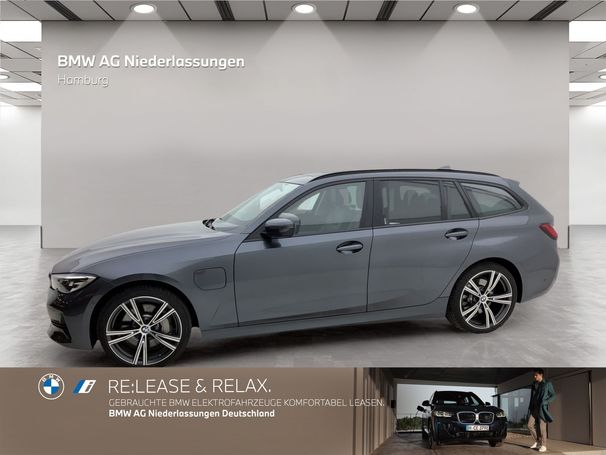 BMW 330 e Touring M 215 kW image number 5