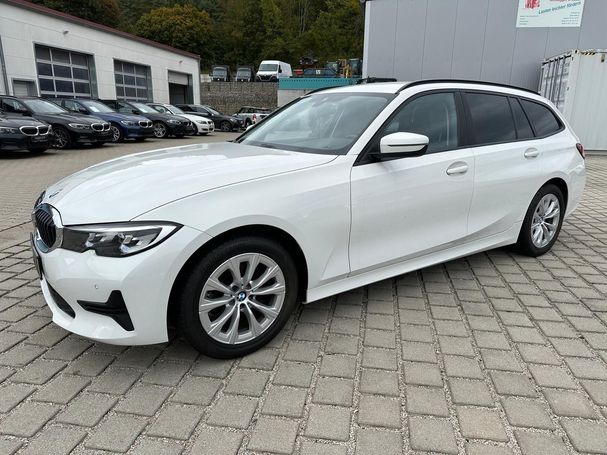 BMW 318d Touring 110 kW image number 2